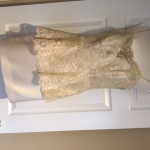 Skinz beige strapless peplum lace dress